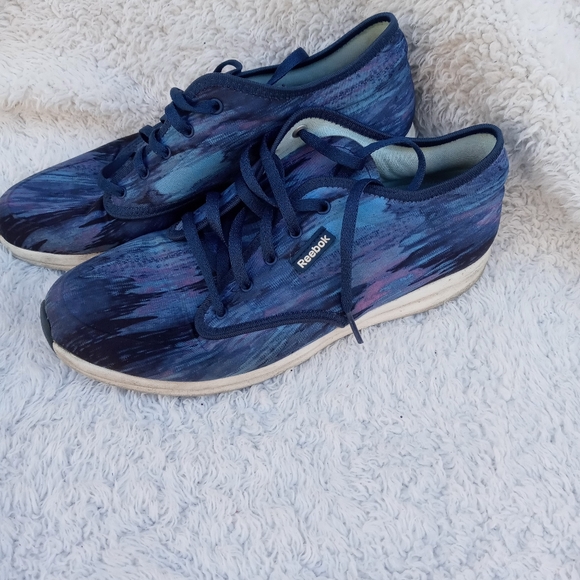 VINTAGE 90'S REEBOK TENNIS WOMENS SZ 7.5 BLUE SKYSCAPE CHASE LACE UP MANMADE - Picture 3 of 7